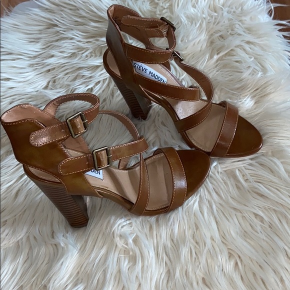 Sandals - Picture 5 of 5